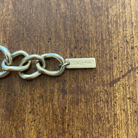 Jewelmint Antique Gold Tone Chain Link Bracelet - Picture 3 of 3